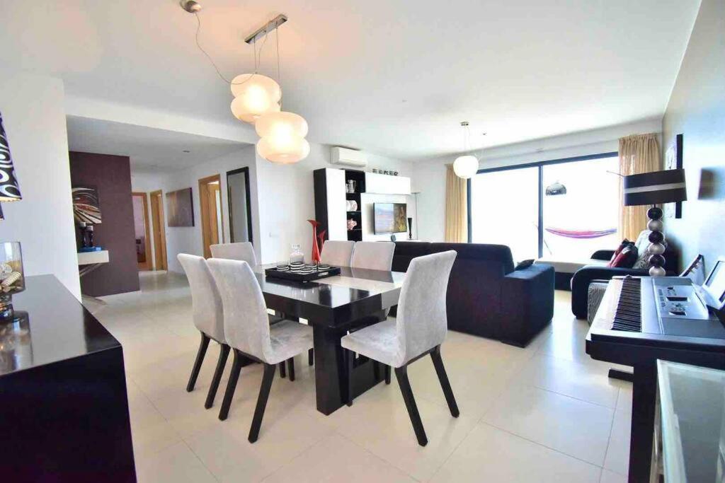 Rubeus Apartment Caniço Екстериор снимка