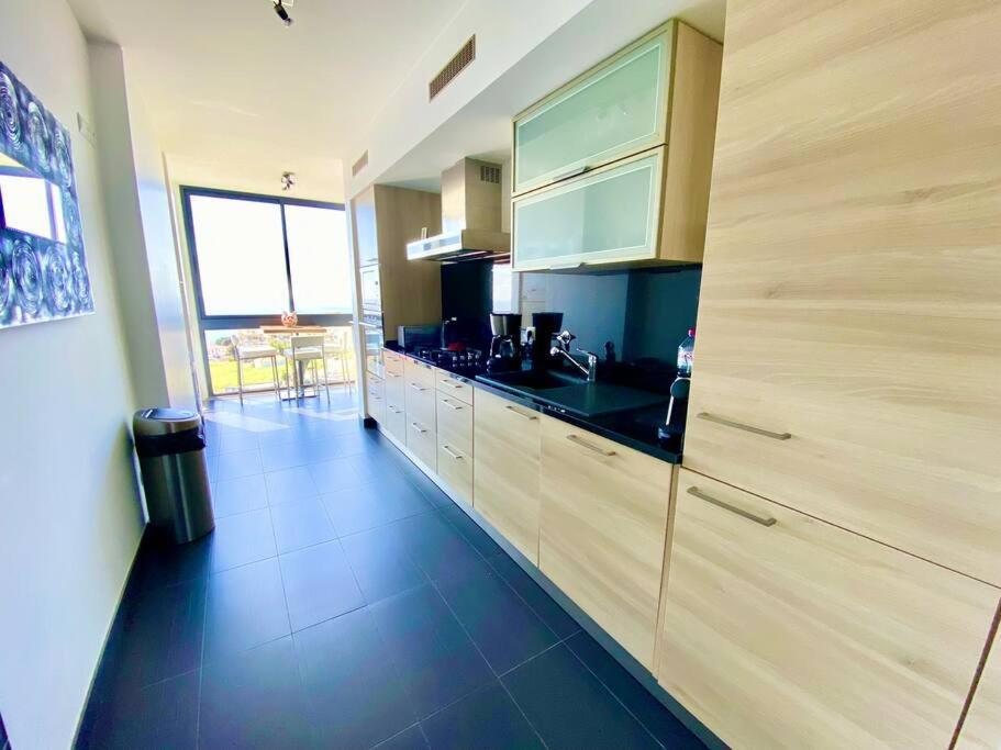 Rubeus Apartment Caniço Екстериор снимка